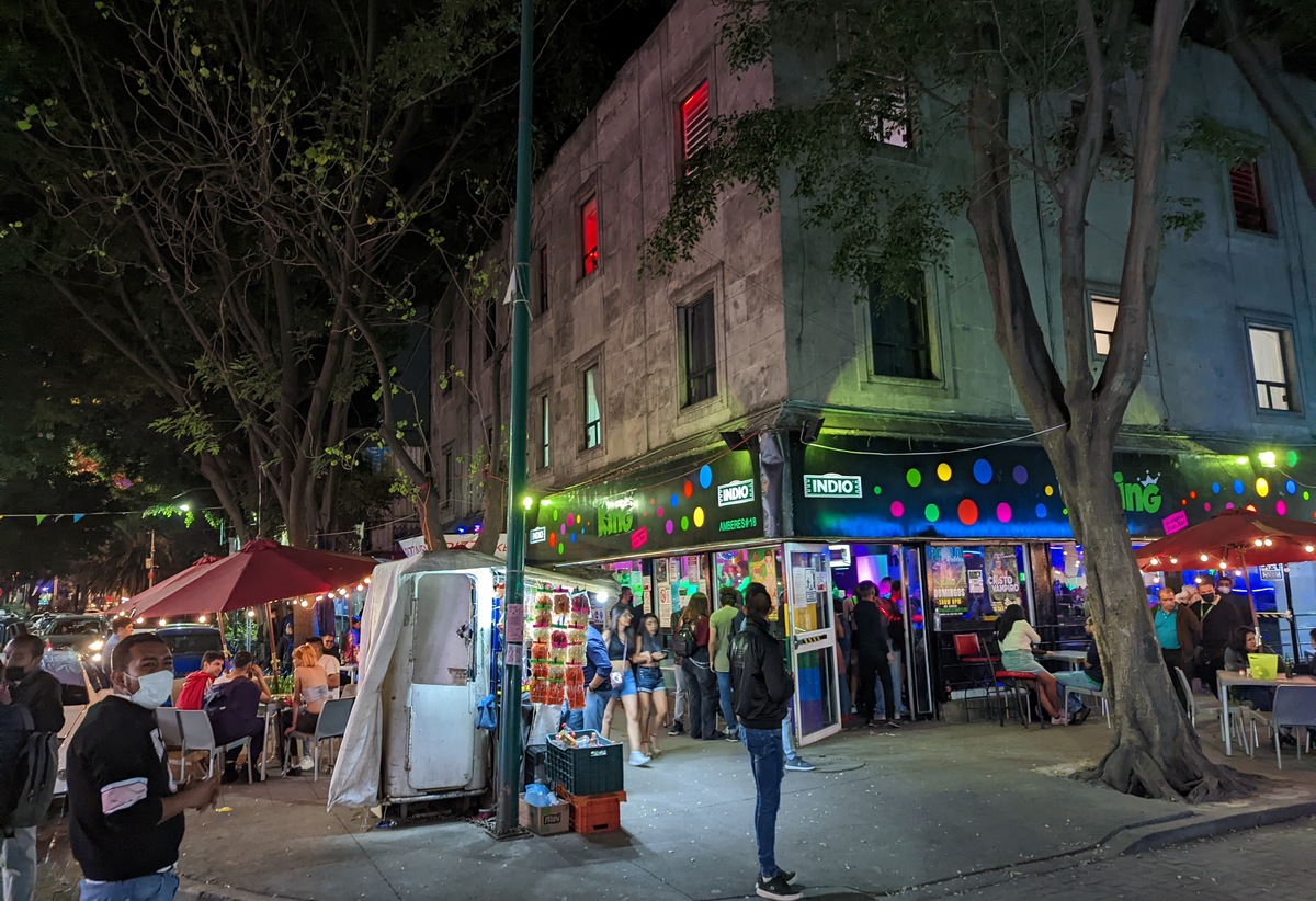 Gay and Lesbian Mexico City (CDMX) - Gay and Lesbian hotels, bars, beaches