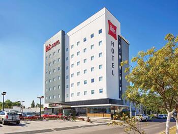 ibis Hotel